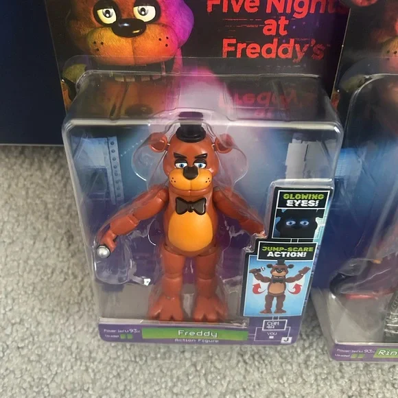 Five Nights at Freddy’s Ringmaster Foxy and Freddy Jazwares - Picture 2 of 9